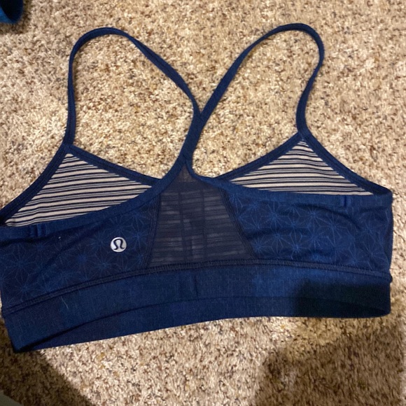 Power Y bra lululemon size 8 - Picture 2 of 3